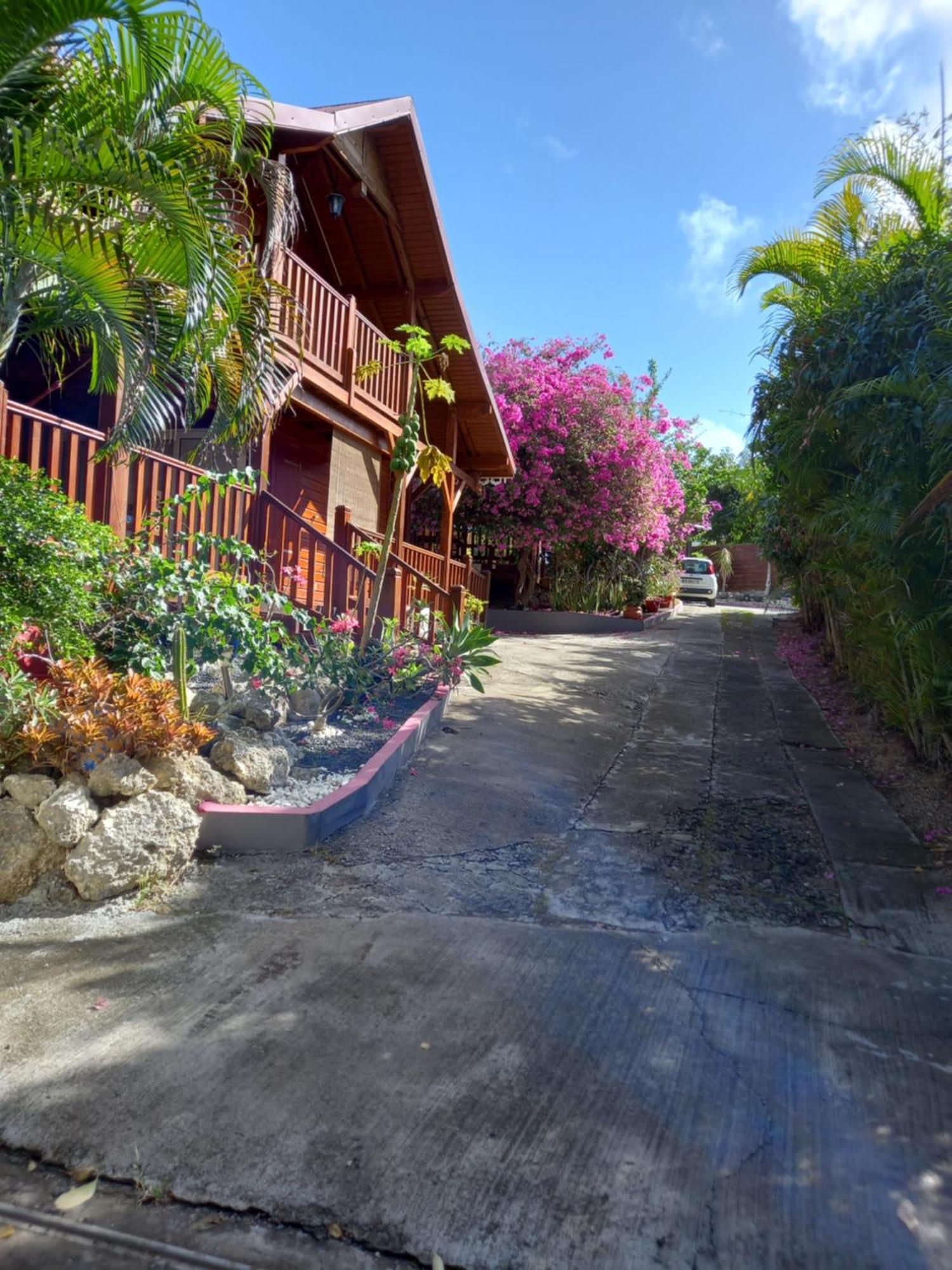 Hotel Le Neem Saint-Francois  Exterior foto